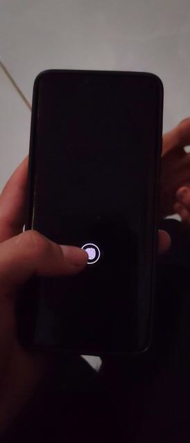 Huawei Mate 20 Pro Pin chai ám hồng. Mua bán Điện thoại tại Huyện Cần Giuộc Long An được đăng bởi văn dũng hình 1