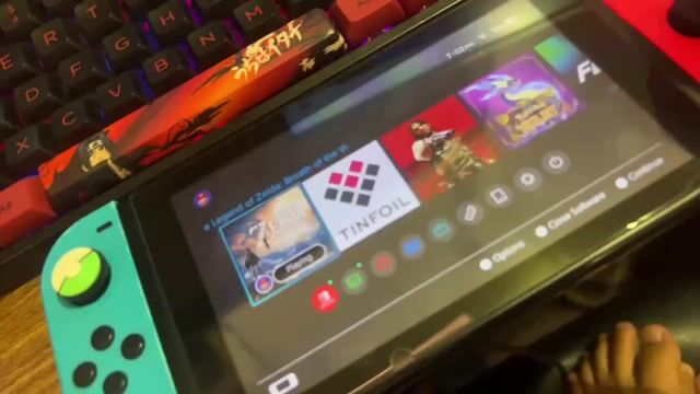 Nintendo Switch V1 128GB Xanh Đỏ. Mua bán Thiết bị chơi game tại Quận Nam Từ Liêm Hà Nội được đăng bởi Thịnh phạm hình 1