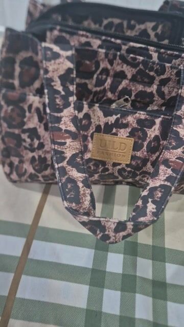 Túi xách UILD FASHION Da Họa tiết da báo. Mua bán Túi xách tại Quận Tân Bình Tp Hồ Chí Minh được đăng bởi ThanhThuy Ha hình 1