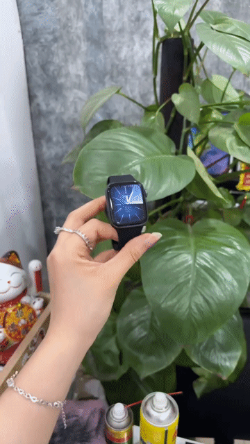 Apple Watch SE 44mm Đen LTE eSIM. Mua bán Thiết bị đeo thông minh tại Quận Thanh Xuân Hà Nội được đăng bởi Thu Trang hình 1
