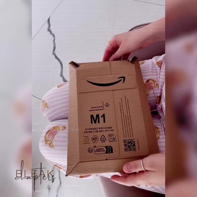Du besitzt eine Magie, so alt und so gefürchtet, dass Königreiche dich dafür jagen.💙Yaaasshhhhhh