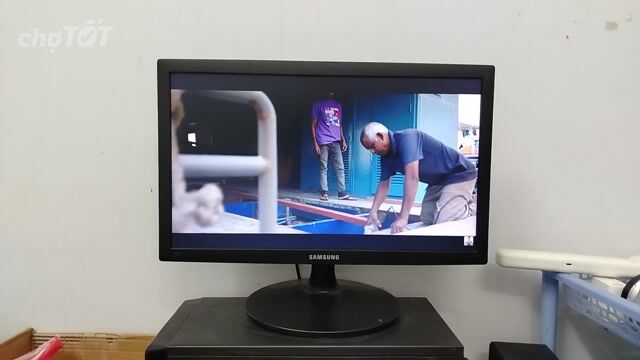 Màn hình máy tính 19 inch Zin nguyên. Mua bán Phụ kiện (Màn hình, Chuột...) tại Huyện Hóc Môn Tp Hồ Chí Minh được đăng bởi Bách Hóa Tổng Hợp hình 1