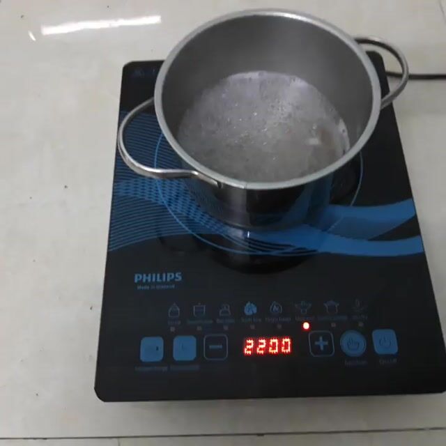 Bếp từ Philips Thái Lan Đen đã sử dụng. Mua bán Bếp, lò, đồ điện nhà bếp tại Quận Ba Đình Hà Nội được đăng bởi Anh Ngoc hình 1