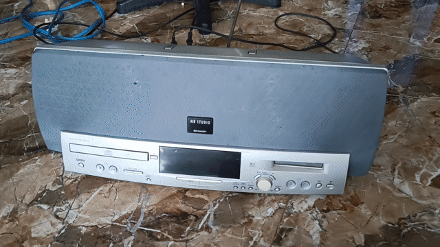 Đài radio Sharp MD-Z10. Mua bán Tivi, Âm thanh tại Thành phố Cao Lãnh Đồng Tháp được đăng bởi Bình hình 1