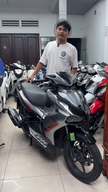 Honda Air Blade 125 2021. hỗ trợ góp. Mua bán Xe máy tại Thành phố Thủ Đức Tp Hồ Chí Minh được đăng bởi Lê Hạnh hình 1