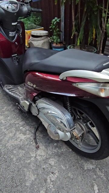 SH150i 2008 màu đỏ đô đẹp 90% chính chủ. Mua bán Xe máy tại Quận Bình Tân Tp Hồ Chí Minh được đăng bởi Huy Lương hình 1