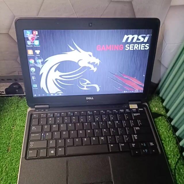 Laptop Gaming Dell mini i5 8G/SSD 128 BH 4/2027. Mua bán Laptop tại Thành phố Thủ Đức Tp Hồ Chí Minh được đăng bởi Cũ Giá Rẻ hình 1
