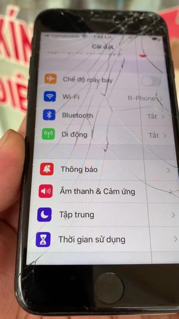 Apple iPhone 7 Đen Quốc tế. Mua bán Điện thoại tại Quận Ninh Kiều Cần Thơ được đăng bởi RPhone hình 1