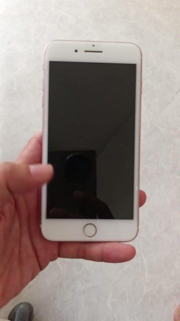 Apple iPhone 7 Plus 12GB Vàng hồng. Mua bán Điện thoại tại Thành phố Long Xuyên An Giang được đăng bởi Phương Đông hình 1