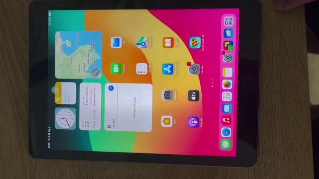 Apple iPad Gen 6 128GB Xám. Mua bán Máy tính bảng tại Quận 4 Tp Hồ Chí Minh được đăng bởi Túân hình 1