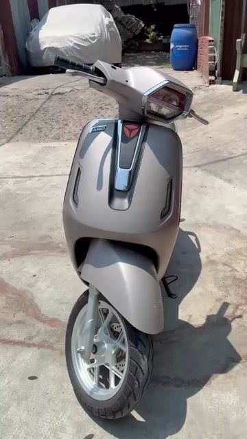 Xe máy điện Yadea Oris Nâu. Mua bán Xe máy tại Quận 12 Tp Hồ Chí Minh được đăng bởi Nguyễn tuấn hình 1