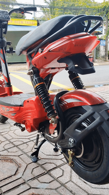 Xe đạp điện màu Đỏ. Mua bán Xe đạp tại Thành phố Thuận An Bình Dương được đăng bởi Phu Nguyen hình 1