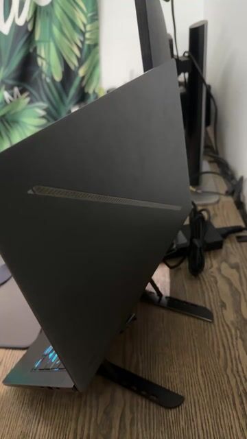 ROG Zephyrus G14 R9-8945HS 14 inch 16GB/1TB. Mua bán Laptop tại Quận Tây Hồ Hà Nội được đăng bởi Hoàng hình 1