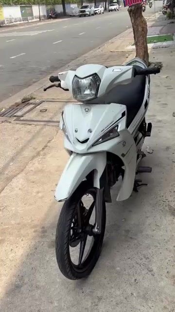 Yamaha Sirius Fi 2017 Trắng. Mua bán Xe máy tại Thị xã Bến Cát Bình Dương được đăng bởi xe máy trả góp tín nghĩa  hình 1