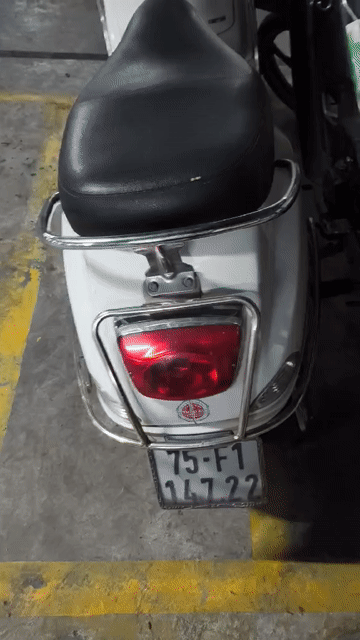 Piaggio Vespa màu Trắng. Mua bán Xe máy tại Thành phố Huế Thừa Thiên Huế được đăng bởi Phương T hình 1