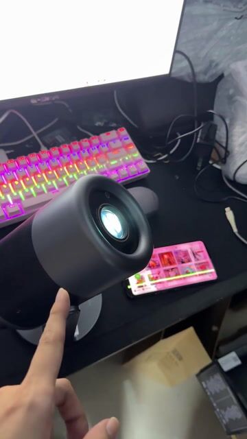 Máy chiếu mini GOOJODOQ hàng new chiếu rất đẹp. Mua bán Đồ dùng văn phòng tại Quận 5 Tp Hồ Chí Minh được đăng bởi Thủy hình 1