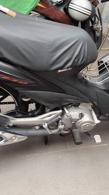 Suzuki Axelo 125cc 2017 Đen 18000km. Mua bán Xe máy tại Quận Gò Vấp Tp Hồ Chí Minh được đăng bởi Nguyễn Đức hình 1