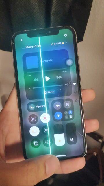 Apple iPhone XS Trắng Đã sử dụng. Mua bán Điện thoại tại Thành phố Thuận An Bình Dương được đăng bởi Bao An hình 1