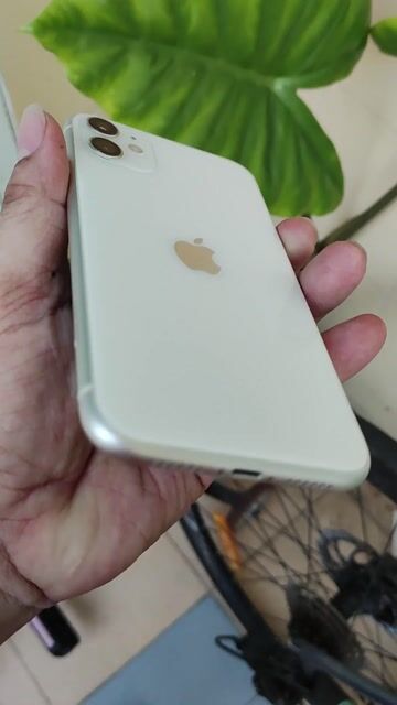 Apple iPhone 11 Trắng nguyên Rin , pin lâu . Mua bán Điện thoại tại Quận Hải Châu Đà Nẵng được đăng bởi hieu nguyen  hình 1
