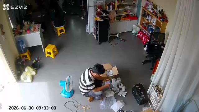 Camera an ninh Ezviz Trắng. Mua bán Máy ảnh, Máy quay tại Thành phố Buôn Ma Thuột Đắk Lắk được đăng bởi Hải Sắn Dây daklak hình 1