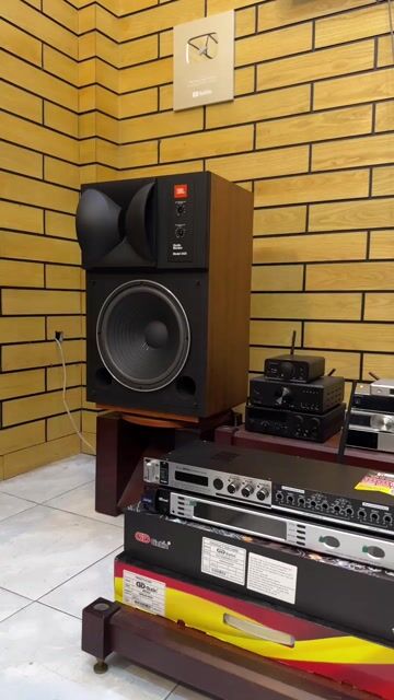 Ampli DENON PMA-2000AE hàng Nhật. Mua bán Tivi, Âm thanh tại Quận 12 Tp Hồ Chí Minh được đăng bởi Shop Tiến Dũng audio Sài Gòn hình 1