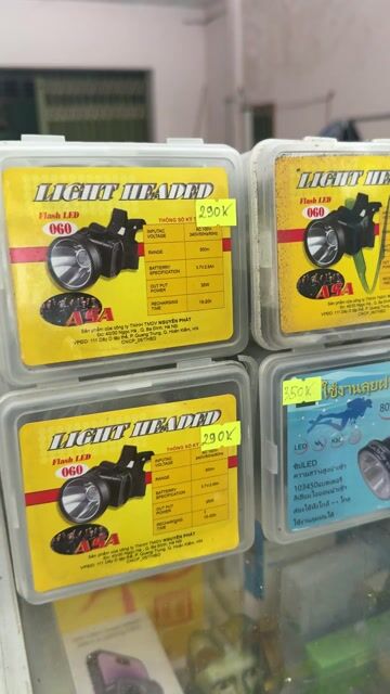 Đèn pin đội đầu LED Trắng 80W - 1 đèn 200k. Mua bán Đèn tại Huyện Cầu Kè Trà Vinh được đăng bởi Hưng Mobile hình 1