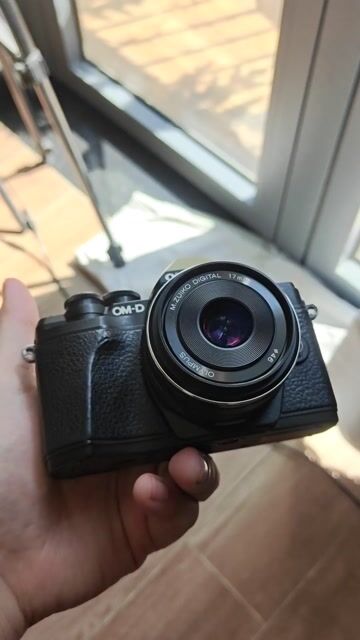 Máy ảnh Olympus EM10 Mark III sưu tầm kèm lens. Mua bán Máy ảnh, Máy quay tại Quận Tân Bình Tp Hồ Chí Minh được đăng bởi Việt Đinh Hoàng hình 1