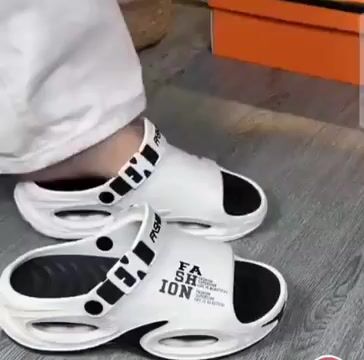 Dép Nam Trắng Đen Size 40/41 Mới. Mua bán Giày dép tại Huyện Mỏ Cày Nam Bến Tre được đăng bởi châu kha ly hình 1