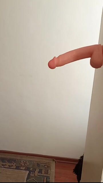 Ariel East petite Model - Ariel East petite