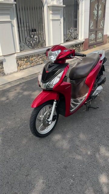 Honda Vision 2016 Đỏ. Mua bán Xe máy tại Quận Tân Phú Tp Hồ Chí Minh được đăng bởi Nguyễn Bảy hình 1