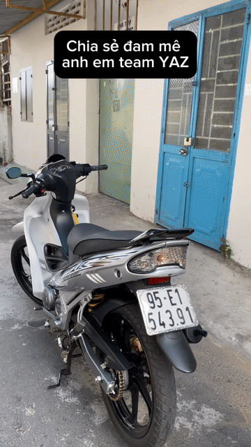 Yamaha Yaz 2002 màu Bạc. Mua bán Xe máy tại Quận Ninh Kiều Cần Thơ được đăng bởi Nguyễn Hồng Sơn hình 1