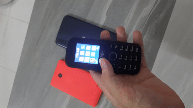 Điện thoại Itel 2 Sim, Pin trâu,  Tặng cap sạc. Mua bán Điện thoại tại Quận Gò Vấp Tp Hồ Chí Minh được đăng bởi Hung Le hình 1