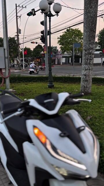 Vario 150 2022 Smatkey Trắng Sporty Chính Chủ 🔥🌈. Mua bán Xe máy tại Huyện Châu Đức Bà Rịa - Vũng Tàu được đăng bởi Xe Máy Thành Lộc 72 hình 1