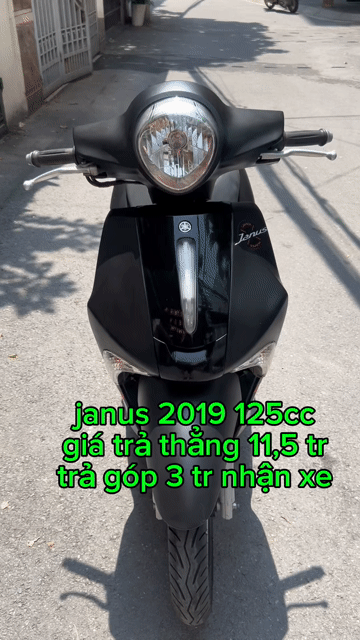 Bán janus xe zin 1 chủ từ đầu. hỗ trợ sang tên. Mua bán Xe máy tại Quận Cầu Giấy Hà Nội được đăng bởi Xe Máy Đoàn Văn Cam Kết Đúng Ảnh Đúng Biển Đúng Giá Trị hình 1