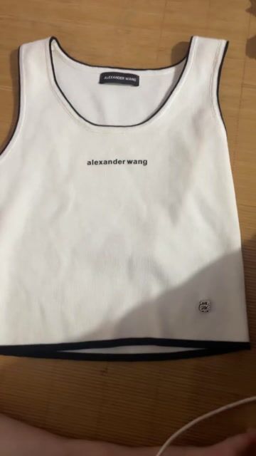 Áo ba lỗ Alexander Wang Nữ Vải. Mua bán Quần áo tại Huyện Hạ Hòa Phú Thọ được đăng bởi Te xinh hình 1