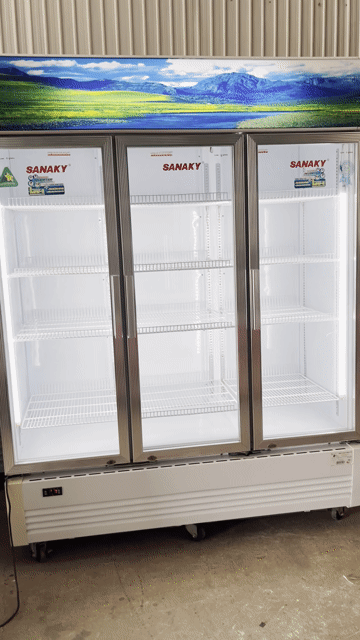 Tủ mát Sanaky 3 cửa Trắng Đã qua sử dụng. Mua bán Tủ lạnh tại Quận Cầu Giấy Hà Nội được đăng bởi Kho Tủ Đông Tủ Mát Miền Bắc  hình 1
