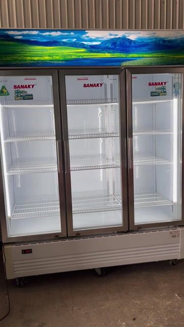 Tủ mát Sanaky 3 cửa Trắng Đã qua sử dụng. Mua bán Tủ lạnh tại Quận Cầu Giấy Hà Nội được đăng bởi Kho Tủ Đông Tủ Mát Miền Bắc  hình 1
