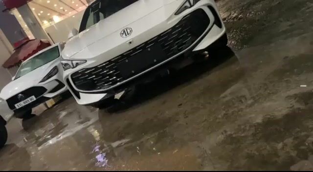 MG7 2.0 TURBO PREMIUM💥THU HÚT ÁNH HÌNH DƯỚI PHỐ. Mua bán Ô tô tại Thành phố Mỹ Tho Tiền Giang được đăng bởi Ô TÔ MG KINH DƯƠNG VƯƠNG hình 1
