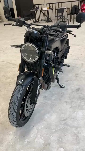 Husqvarna 401 2023 chính chủ BSTP xe đẹp chuẩn zin. Mua bán Xe máy tại Thành phố Thủ Đức Tp Hồ Chí Minh được đăng bởi Khương Phan hình 1