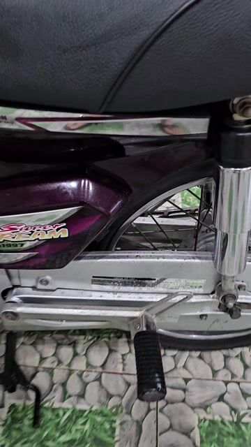 Honda Super Dream màu Trắng. Mua bán Xe máy tại Thành phố Buôn Ma Thuột Đắk Lắk được đăng bởi Hoài An hình 1