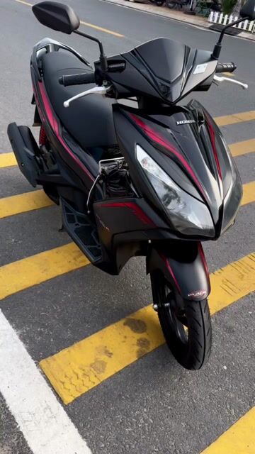 Airblade 125 mẫu 2015 khoá smakey bstp 9chủ ít đi. Mua bán Xe máy tại Quận 11 Tp Hồ Chí Minh được đăng bởi CỬA HÀNG CHUYÊN GÓP NỢ XẤU hình 1