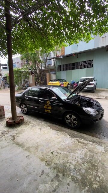 Mitsubishi Lancer Gala 2004 1.6 Xe Tôi Đứng Tên. Mua bán Ô tô tại Quận Liên Chiểu Đà Nẵng được đăng bởi Luật Sư Đức  hình 1