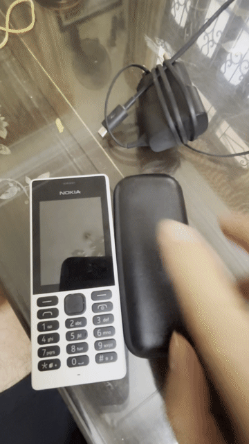 Nokia Điện thoại phổ thông 2 sim Trắng, Đen. Mua bán Điện thoại tại Quận Thanh Xuân Hà Nội được đăng bởi mr đức hình 1