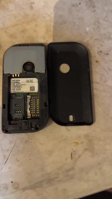 Nokia 7610 không pin dùng bình thường. Mua bán Điện thoại tại Quận Tây Hồ Hà Nội được đăng bởi Hồng Ánh Nguyễn hình 1