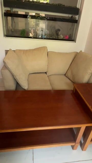 Bộ Sofa nệm bàn Gỗ thật Mỹ màu Kem. Mua bán Bàn ghế tại Huyện Bình Chánh Tp Hồ Chí Minh được đăng bởi Anh Châu hình 1