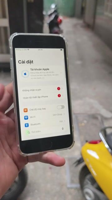 Apple iPhone SE 2 128GB Trắng. Mua bán Điện thoại tại Quận Đống Đa Hà Nội được đăng bởi CỬA HÀNG T STORE ĐIỆN THOẠI LAPTOP HÀ NỘI hình 1