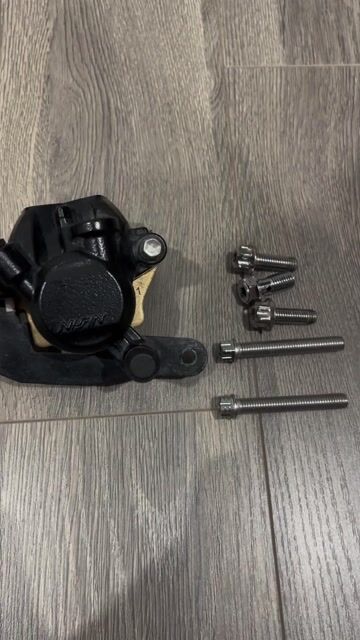 heo dầu zin Vario160 (tặng ốc inox salaya). Mua bán Phụ tùng xe tại Thành phố Thủ Đức Tp Hồ Chí Minh được đăng bởi Trần Gia Lạc hình 1