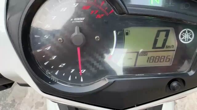 Yamaha Exciter 150cc 2017 Trắng đen. Mua bán Xe máy tại Huyện Hóc Môn Tp Hồ Chí Minh được đăng bởi Dinh Le hình 1