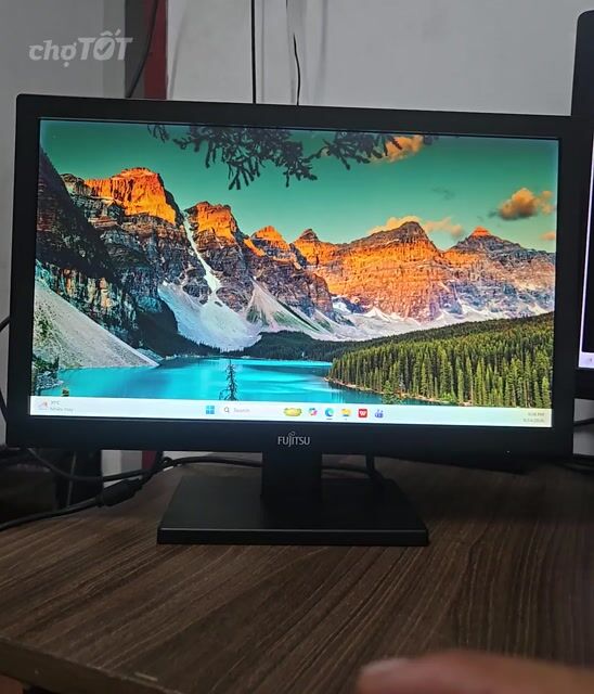 Màn hình máy tính Fujitsu 19 inch Đen. Mua bán Phụ kiện (Màn hình, Chuột...) tại Thành phố Bến Tre Bến Tre được đăng bởi Lao Thanh Phước Lộc hình 1