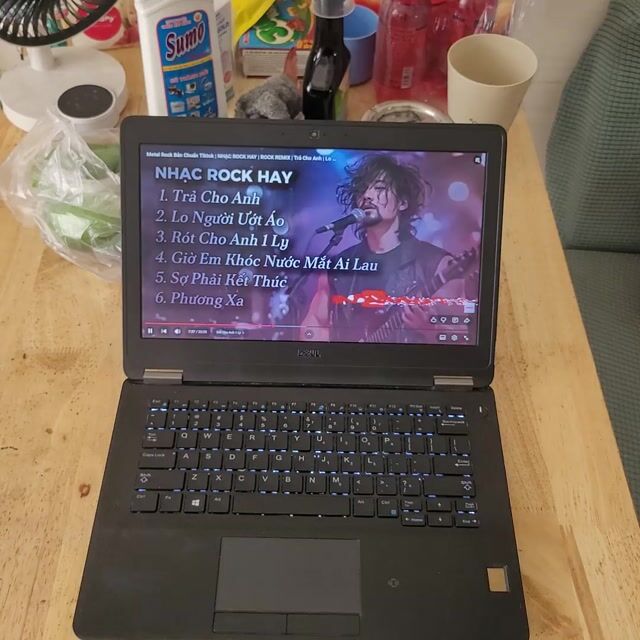 Dell Latitude E7270 I5-6300U. Mua bán Laptop tại Quận Gò Vấp Tp Hồ Chí Minh được đăng bởi Huỳnh Thiên hình 1